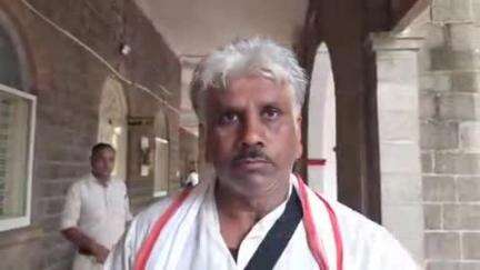 खंडवा नगर: भारतीय किसान संघ ने मांगों को लेकर कलेक्ट्रेट में खंडवा एडीएम को ज्ञापन सौंपा