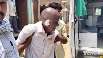 बिधूना: अछल्दा क्षेत्र के मोहम्मदाबाद में साइकिल और मोटरसाइकिल के बीच हुई टक्कर, दो लोग घायल