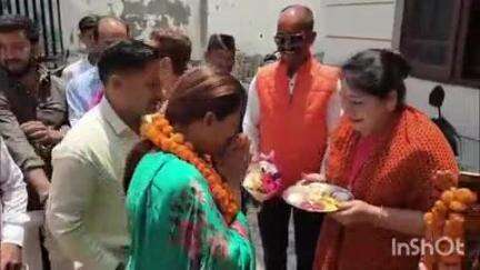 अल्मोड़ा: पातालदेवी स्थित कार्यालय में BJP ने की गोष्ठी, कैबिनेट मंत्री रेखा आर्या व दर्जाधारी राज्यमंत्री गंगा बिष्ट रहे मौजूद