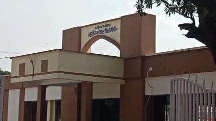 मझौली: मड़वास तहसील में नायब तहसीलदार को न्यायालय के अंदर मिली धमकी, पुलिस को दी गई सूचना