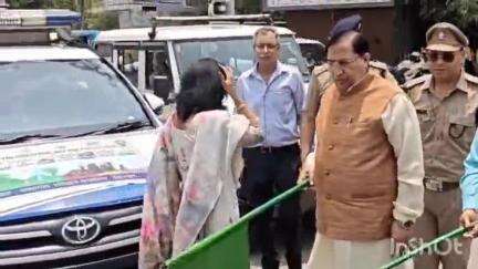 देहरादून: सड़क दुर्घटनाओं को रोकने के लिए परिवहन विभाग ने देहरादून में निकाली रैली, राज्यसभा सांसद नरेश बंसल ने दिखाई हरी झंडी