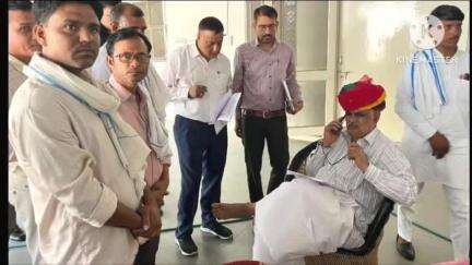 लवाण: लवाण नगर पालिका के पार्षदों ने नगरीय विकास मंत्री से मिलकर ज्ञापन सौंपा, पालिका अध्यक्ष पर कार्रवाई की मांग