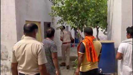हिसार: हांसी में प्रेम प्रसंग में नस काटने वाले व्यक्ति ने फांसी लगाकर की आत्महत्या, मौके पर पहुंची पुलिस
