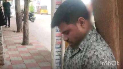 ఖైరతాబాద్: లోటస్ పాండ్‌లో ఓ ఆటో డ్రైవర్ ఆత్మహత్య