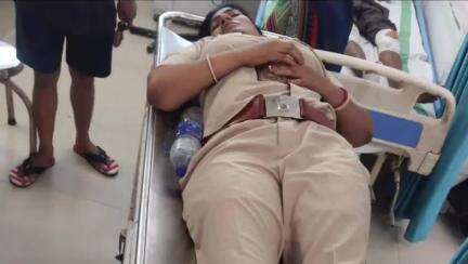 रामगढ़: अकोढ़ी पुल के समीप स्कूटी का ब्रेक फेल होने से महिला SI घायल, इलाज के बाद हायर सेंटर रेफर