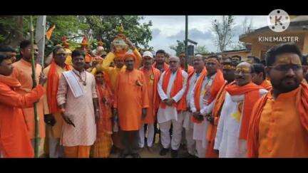 बरही: गौरियाकरमा में श्रीश्री 1008 शतचंडी नौ दिवसीय महायज्ञ सह देवी प्राण प्रतिष्ठा को लेकर भव्य कलश यात्रा निकाली गई