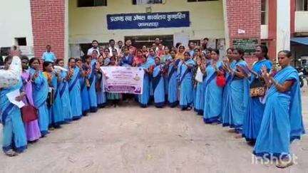 कुंडहित: प्रखंड सभागार में चुप्पी तोड़ो, स्वस्थ रहो और वैश्विक स्तर पर प्लास्टिक कचरा प्रदूषण समाप्ति अभियान का शुभारंभ किया गया