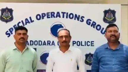 વડોદરા: જેપી રોડ પોલીસ મથકમાં નોંધાયેલ NDPSના કેસમાં વોન્ટેડ આરોપીને તાંદલજામાંથી SOG પોલીસે ઝડપી પાડ્યો