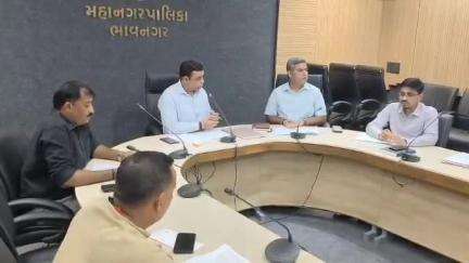 મનપા કચેરી ખાતે ચેરમેનના અધ્યક્ષ સ્થાને સ્ટેન્ડિંગની મિટિંગ યોજાઈ