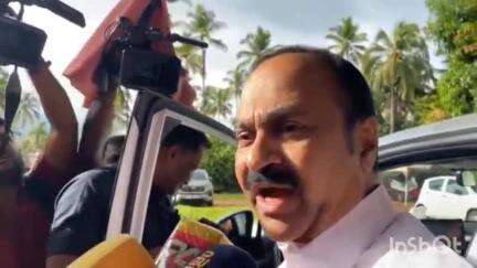 നിലമ്പൂർ: 'ഞങ്ങളുടെ സ്ഥാനാർത്ഥിയെ പിന്തുണയ്ക്കുമോ', അൻവറിനോട് ആവശ്യപ്പെട്ടത് ഇത് മാത്രമെന്ന് വി.ഡി സതീശൻ വടപുറത്ത് പറഞ്ഞു