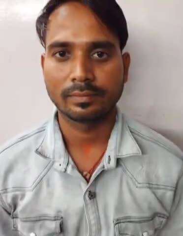 रायपुर: खमतराई थाना क्षेत्र में महिलाओं और बच्चों से संबंधित आपत्तिजनक वीडियो वायरल करने वाला 1 आरोपी गिरफ्तार
