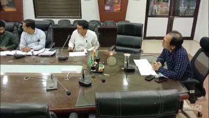 बिलासपुर: कलेक्टर संजय अग्रवाल ने लोक निर्माण विभाग की बैठक में अधिकारियों को दिए आवश्यक निर्देश, वृक्षारोपण का रखा लक्ष्य