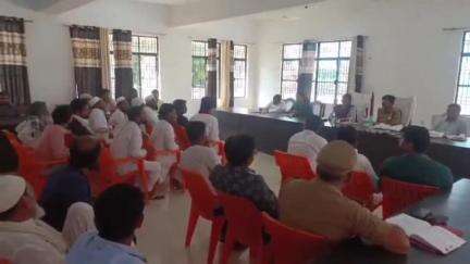 शाहबाद: तहसील सभागार में एसडीएम की अध्यक्षता में पीस कमेटी की बैठक संपन्न हुई