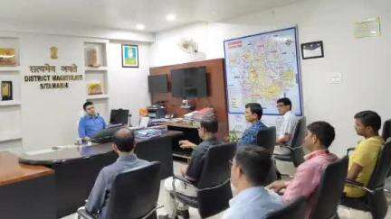 डुमरा: सीतामढ़ी डीएम की अध्यक्षता में टेलीकॉम प्रोजेक्ट को लेकर हुई बैठक, सभी कंपनी के अधिकारी थे उपस्थित
