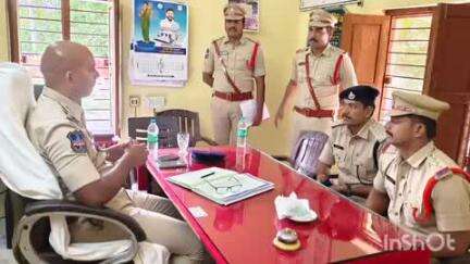 కొడంగల్: బొమ్రెస్ పెట్ పోలీస్ స్టేషన్ ను అకస్మితంగా తనిఖీ చేసి, పలు సూచనలు చేసిన ఎస్పీ నారాయణరెడ్డి