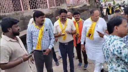 भैंसदेही: नगर के प्राचीन शिव मंदिर में राज्यमंत्री मोहन नागर और भाजपा जिलाध्यक्ष ने चलाया स्वच्छता अभियान