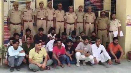 निवाई: विशेष एरिया डोमिनेशन अभियान के तहत पुलिस ने 21 लोगों को किया गिरफ्तार
