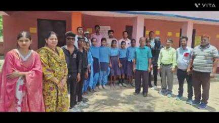 मेसकौर: मध्य विद्यालय कटघरा में बाल संसद के लिए बच्चों ने किया मतदान, विभा कुमारी चुनी गईं प्रधानमंत्री
