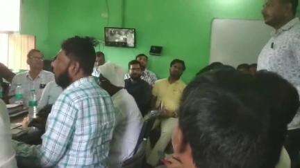 बनमा इटहरी: बनमा ईटहरी प्रखंड कार्यालय में बीस सूत्री की बैठक का आयोजन
