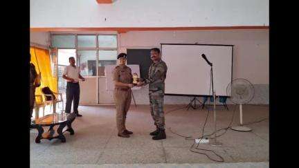 गया टाउन सीडी ब्लॉक: NCC बिहार बटालियन में सेमिनार का आयोजन, साइबर डीएसपी ने साइबर सुरक्षा और अपराध पर दी जानकारी
