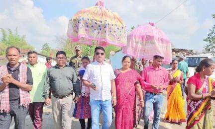केरसई: सनसेवई चामूटोली में मरिया प्रोसेशन सह जेठ जतरा कार्यक्रम का आयोजन, सिमडेगा विधायक शामिल हुए