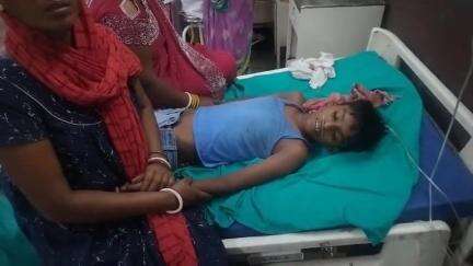 गोड्डा: महादेव बथान गांव में बाइक की टक्कर से किशोर घायल, सदर अस्पताल रेफर