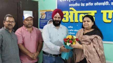 हज़ारीबाग: रेड क्रॉस ने विदाई समारोह आयोजित कर निवर्तमान उपायुक्त नैंसी सहाय को किया सम्मानित