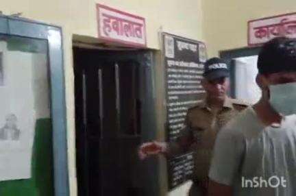 हरिद्वार: शंकराचार्य चौक के पास बीच रास्ते में गाड़ी खड़ी कर रील बना रहे 3 युवकों को कनखल पुलिस ने किया गिरफ्तार
