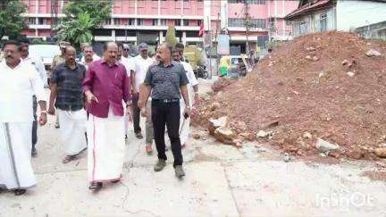 തിരുവനന്തപുരം: നെടുമങ്ങാട് നവീകരണം പുരോ​ഗമിക്കുന്ന KSRTC ഡിപ്പോയും ജില്ലാ ആശുപത്രിയും മന്ത്രി ജി.ആർ അനിൽ സന്ദർശിച്ചു