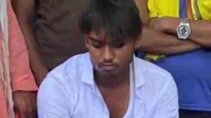पताही: पताही पूर्वी पंचायत में जयमाला के बाद दुल्हन ने शादी से किया इनकार, दूल्हा और उसके परिजनों को ग्रामीणों ने बनाया बंधक
