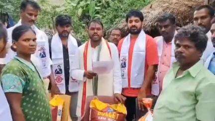 గంగాధర నెల్లూరు: బాధితులను ప్రభుత్వం తరఫున స్థలం ఇచ్చి ఆదుకుంటాం:జనసేన జీడీనెల్లూరు ఇన్‌ఛార్జ్ యుగంధర్