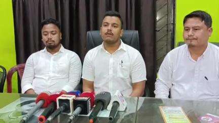 পূব ডিব্ৰুগড়: 'দুলীয়াজানত ব্যক্তিগত কাৰণতহে সদস্যসকলে পদত্যাগ কৰিছে, আছু অক্ষত হৈ আছে', সদৰত ডিব্ৰুগড় জিলা ছাত্র সন্থাৰ সংবাদ মেল