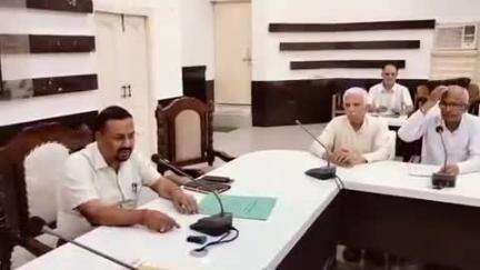 हरिद्वार: डीएम कर्मेंद्र सिंह ने रोशनाबाद मुख्यालय में स्वतंत्रता संग्राम सेनानी समिति के पदाधिकारियों के साथ की बैठक, दिए निर्देश