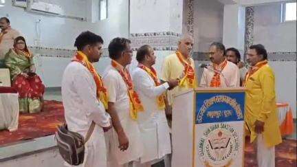 राजगढ़: राजगढ में राजस्थान के पूर्व मंत्री तथा पूर्व प्रदेश अध्यक्ष चतुर्वेदी के मुख्य आतिथ्य में विप फाउंडेशन का प्रतिभा सम्मान