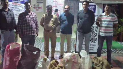 अमरावती: सकरसाथ वलगाव रोड येथे प्रतिबंधित गुटखा विक्रेत्यावर कारवाई