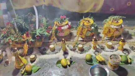 ରାୟଗଡା: ରାଢୁ ଗ୍ରାମର ଅଧିଷ୍ଟାତ୍ରି ଦେବି ମାଁ ଗ୍ରାମଦେବୀଙ୍କ ଘଟପର୍ବ ଯାତ୍ରା ଆରମ୍ଭ,ଅସ୍ଥାୟୀ ମନ୍ଦିରରେ ମାଁଙ୍କୁ ପୂଜାର୍ଚ୍ଚନା,ଗ୍ରାମ ଉତ୍ସଵ ମୁଖର