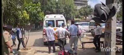 बिक्रमगंज: बिक्रमगंज में प्रधानमंत्री के कार्यक्रम के दौरान आकस्मिक दुर्घटना से निपटने के लिए करूणा अस्पताल में मॉक ड्रिल आयोजित
