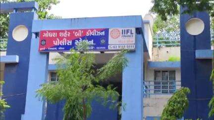 ગોધરા: જિલ્લાના દારુનિયા ગામે મદિરાપાન કરીને આવીને પત્નીને જમવાનું બનાવવાની વાતે માર મારતા પત્નીએ પોલીસ મથકના દ્વાર ખખડાવ્યા