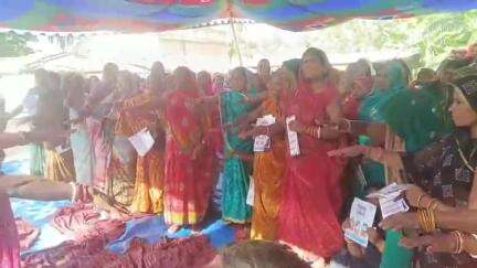 गायघाट: जांता पंचायत में महिला संवाद का आयोजन, सरकार की जन कल्याणकारी योजनाओं की जानकारी दी गई