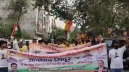 सिविल लाइंस में जनसत्ता दल लोकतांत्रिक ने ऑपरेशन सिंदूर की सफलता पर निकाली तिरंगा शोभा यात्रा