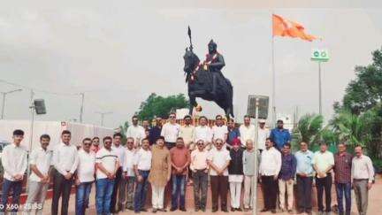 ગાંધીધામ: રાજપૂત ક્ષત્રિય સમાજ કંડલા કોમ્પ્લેક્સ દ્વારા મહારાણા પ્રતાપસિંહજી સ્મારક પર મહારાણા પ્રતાપસિંહજીની જન્મ જયંતિની ઉજવણી