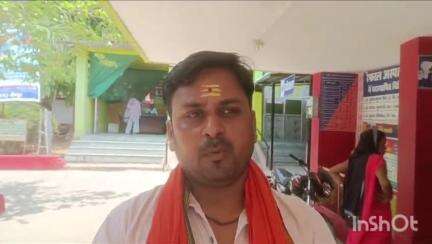 रामगढ़: एलजेपीआर पार्टी के नेता पंकज ने रेफरल अस्पताल पहुंचकर स्वास्थ्य मंत्री से अस्पताल में डॉक्टरों की की मांग