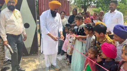 ਬਰਨਾਲਾ: ਹਲਕਾ ਮਹਿਲ ਕਲਾ ਤੋਂ ਵਿਧਾਇਕ ਕੁਲਵੰਤ ਪੰਡੋਰੀ ਵੱਲੋਂ ਪਿੰਡ ਲੋਹਗੜ੍ਹ ਅਤੇ ਹਰਦਾਸਪੁਰਾ ਵਿਖੇ ਵਿਕਾਸ ਕਾਰਜ ਜਾਰੀ ਕੀਤੇ ਉਦਘਾਟਨ