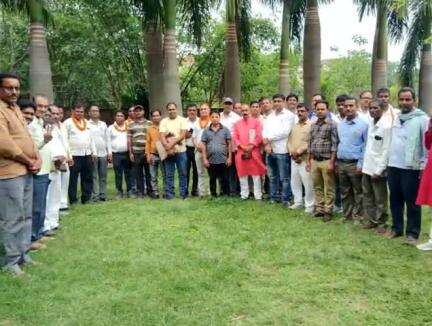 इचाक: इचाक के मोहराबादी में झारखण्ड राज्य आकलन सफल सह प्रशिक्षित सहायक अध्यापक संघ की बैठक, आंदोलन की रणनीति पर चर्चा