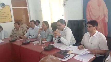 खेतड़ी: खेतड़ी पं.स. की साधारण सभा बैठक में जनसमस्याओं के मुद्दे गूंजे, खनन विभाग के अधिकारियों की अनुपस्थिति पर नाराजगी