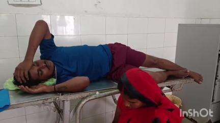 गावां: डाबर मोड सड़क पर दो बाइकों की टक्कर, चार घायल, दो रेफर