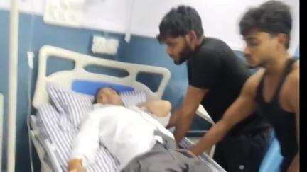राजगढ़: सादुलपुर से चूरू की ओर जाने वाले एनएच 52 पर डोकवा गांव के पास पलटी स्कॉर्पियो गाड़ी, चार लोग गंभीर घायल