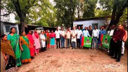 पतरातू: अखिल झारखंड कोयला श्रमिक संघ एटक बरका सयाल शाखा कमेटी के पुनर्गठन के लिए भुरकुंडा कार्यालय में बैठक