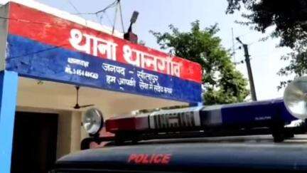 बिसवां: थानगांव थाना क्षेत्र के कौव्वन पुरवा गांव में चोरों ने एक घर को निशाना बनाकर हजारों का सामान किया चोरी