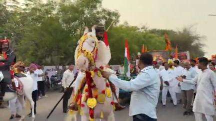 सूरतगढ़: महाराणा की जयंती पर गौरव यात्रा निकली, करणी माता मंदिर से प्रताप चौक तक हुआ आयोजन, सर्वसमाज ने लिया हिस्सा